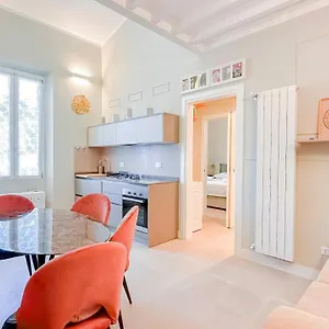 https://apt-alighieri-boutique.it-tuscanyhotel.com